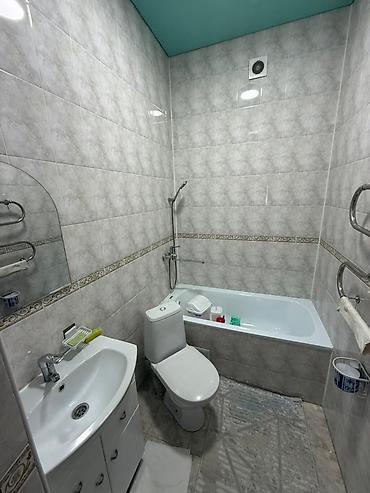 Продажа коттеджей и домов: 6 комнат и более, 220 м², 4 соток, Бишкек, Собственник — 19