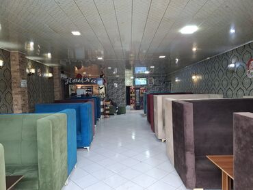 kafe işi axtarıram: Ofisiant tələb olunur, Kafe, Gündəlik ödəniş, İstənilən yaş, Təcrübəsiz