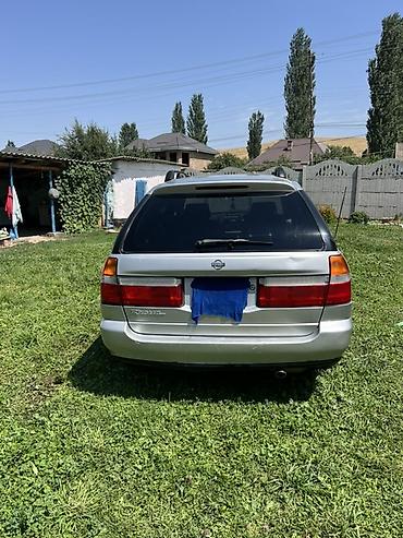 мотор морнинг: Nissan R Nessa: 1997 г., 2.4 л — 5