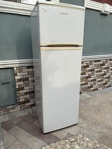 sadə tel: Beko iki qapılı soyuducu no frost. Yaxşı işləyir - Üst hissədə — 2