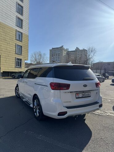 Kia: Kia Carnival: 2019 г., 2.2 л, Автомат, Дизель, Минивэн — 4