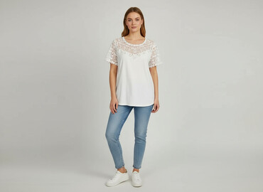 czarne t shirty damskie z dekoltem: T-shirt damski, rozmiar M