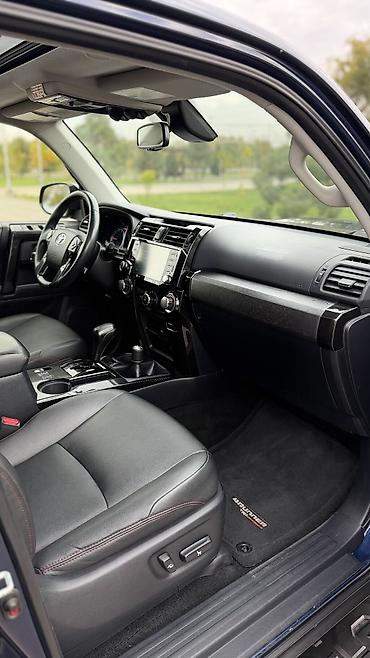toiota rav 4: Toyota 4Runner: 2020 г., 4 л, Автомат, Бензин, Внедорожник — 10
