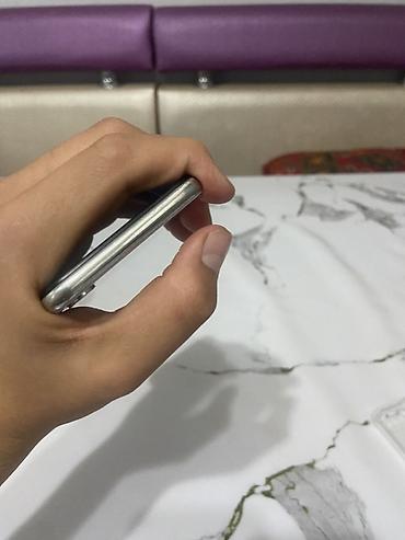 macbook pro: IPhone X, Б/у, 256 ГБ, Белый, Защитное стекло, Чехол, 100 % — 9