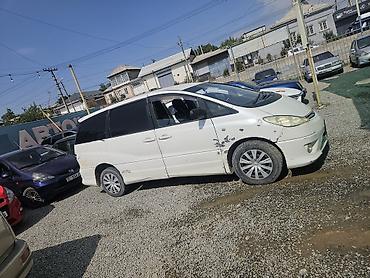 справа: Toyota Estima: 2003 г., Автомат, Бензин, Минивэн — 2