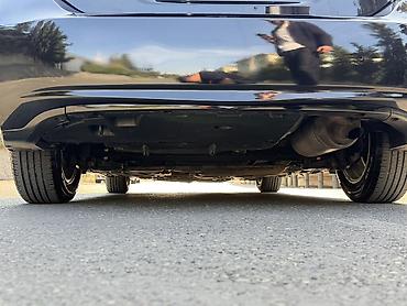 motorlu fan: Toyota Prius: 1.8 l | 2010 il Sedan — 4