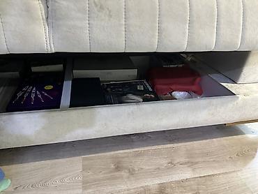 Divanlar: Açıq boz rəngli, müasir üslubda 3 nəfərlik divan - Yumşaq velur tipli — 4