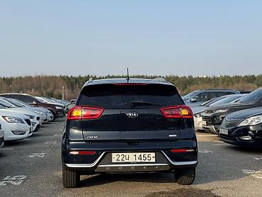 киа ниро электро: Kia Niro: 2018 г., 1.6 л, Робот, Бензин, Кроссовер — 10