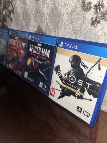 oyun monitor: Playstation Diskleri alırıq