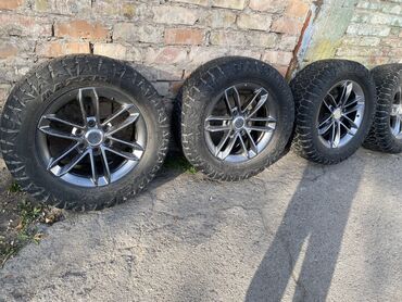 погрузчик на трактор: Дөңгөлөктөр монтажда 265 / 60 / R 18, Жай, Колдонулган, Комплект, Жол тандабастар (АТ/МТ), Куйма, тешиктери - 6