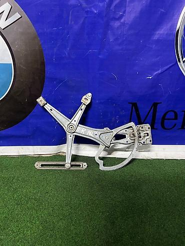 м паралель: Механизм стеклоподъемника Переднее правое Mercedes-Benz, 1999 г., Б/у, Оригинал — 1