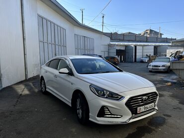 продаю hyundai sonata: Hyundai Sonata: 2019 г., 2 л, Автомат, Газ, Седан