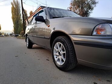 Продажа авто: Daewoo Nexia: 2004 г., 1.5 л, Механика, Бензин, Седан