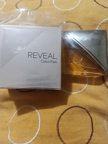 интимный тавар: Calvin Klein Reveal — женская парфюмерная вода (eau de parfum), объем — 1