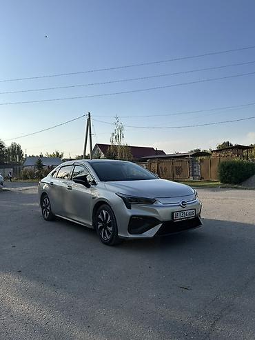 GAC: GAC Aion S электрический седан Запас хода 460 заявлено по факту с — 3