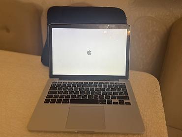 macbook pro 17: Apple MacBook Pro 13" (gümüş rəng) – kompakт və güclü noutbuk — 2