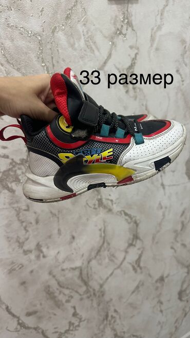 Игрушки: Детская одежда обувь, брали в Дубаи, новое и б/у, цены от 100 и at lalafo.kg — 33 Игрушки: Детская одежда обувь, брали в Дубаи, новое и б/у, цены от 100 и — 33