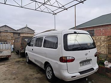 Hyundai: Hyundai H-1 (Grand Starex): 2.4 l | 2003 il Mikroavtobus — 3