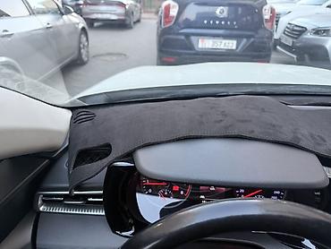 mobile holder: Коврик-накладка на торпедо из алькантары для KIA K5 — 6