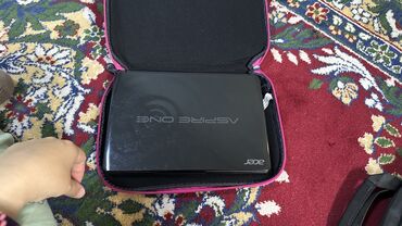чехлы для ноутбуков: Нетбук, Acer, до 2 ГБ ОЗУ, Intel Atom, До 11 ", Для несложных задач, память HDD