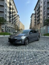 Hyundai: Hyundai Elantra: 1.6 l | 2019 il Sedan — 1