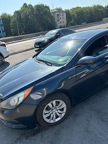 sonata 2012: Hyundai Sonata: 2012 г., 2.4 л, Механика, Бензин, Седан — 5