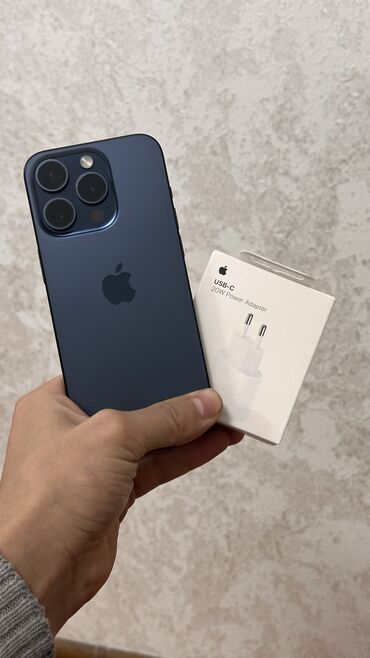Apple iPhone: IPhone 15 Pro, Б/у, 256 ГБ, Blue Titanium, Зарядное устройство, Защитное стекло, Чехол, 88 % — 1