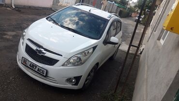 машина легковая: Chevrolet Spark: 2011 г., 0.1 л, Автомат, Бензин, Хэтчбэк