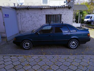 краска для автомобилей: Volkswagen Passat: 1989 г., 1.8 л, Механика, Газ, Седан