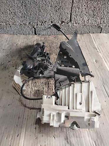 dash: BRAVA ZADNJA DESNA ZA MERCEDES BENZ A 180 OD 2004. DO 2012. GOD. | — 2