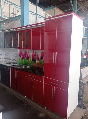 Кухонные шкафы: Кухонные гарнитуры Кухонные гарнитуры новые Ширина 2м Высота 2м — 3