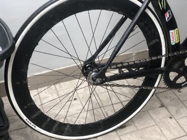 математика с.к.кыдыралиев а.б.урдалетова г.м.дайырбекова: Фикс-байк/трековый велосипед на одном скоростном передаточном числе