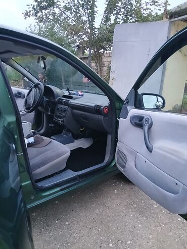 Opel: Salam ailə maşınıdır təmizdir hərhansısa texniki nasazdığı yoxdur — 8