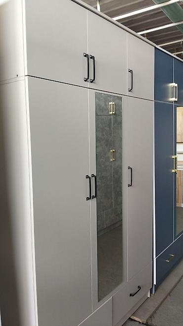 Мебель: Ширина 1.30
высота 2,15
глубина 52
цена 13000
зеркало +800 — 7