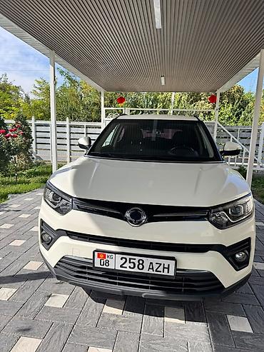 саньенг тиволи 2020: Ssangyong Tivoli: 2020 г., 1.5 л, Автомат, Бензин, Кроссовер — 2