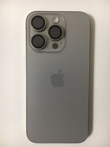Apple iPhone: IPhone 15 Pro, Б/у, 256 ГБ, Зарядное устройство, Защитное стекло, Чехол