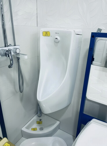 унитазы фото: Писсуар Подвесной, Новый, Материал: Фарфор