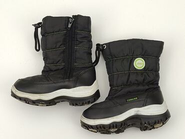 buty sportowe z siateczki czarne: Kozaki 26, Używany
