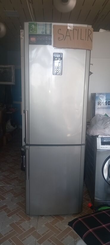 soyuducu arçelik: Б/у 2 двери Hotpoint Ariston Холодильник Продажа, цвет - Серый, С колесиками
