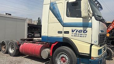 прицеп на вольво: Тягач, Volvo — 5