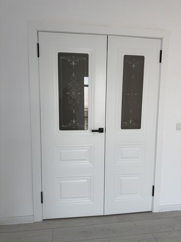 дверь внутренняя: Межкомнатная дверь со стеклом, Дерево, Двустворчатая, цвет - Белый, Новый