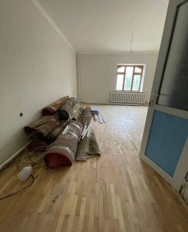 купить квартиру с первоначальным взносом: 1 бөлмө, Кыймылсыз мүлк агенттиги, Чогуу жашоосу жок, Толугу менен эмереги бар, Жарым -жартылай эмереги бар