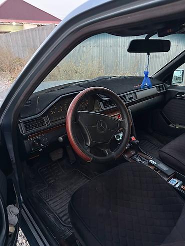 e34 2 5: Mercedes-Benz W124: 1995 г., 3.2 л, Автомат, Бензин, Седан — 5