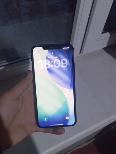 Apple iPhone: IPhone 11 Pro Max, Б/у, 256 ГБ, Зеленый, Чехол, 89 % — 2