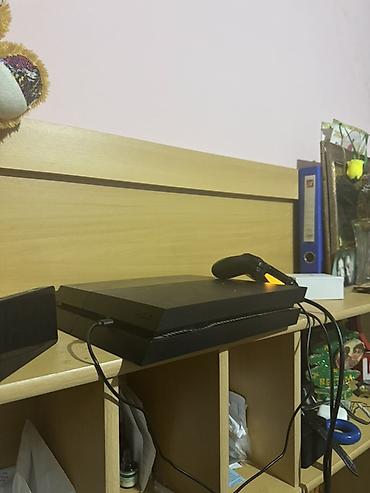 vip telekomp: Ps4 2 pult 1aylığ içinde vip var bütün oyunlar var 1aylıg — 1