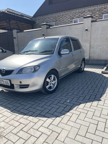 Mazda: Mazda Demio: 2005 г., 1.3 л, Автомат, Бензин, Универсал