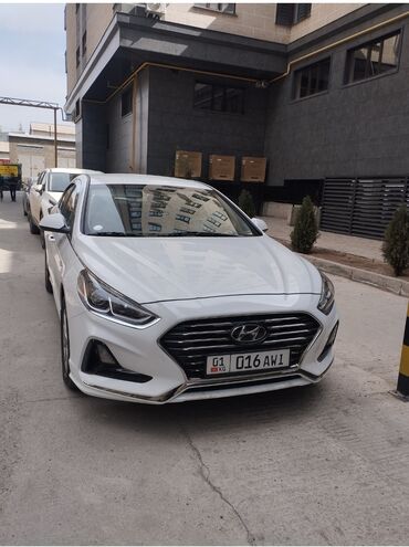 радиотар: Hyundai Sonata: 2018 г., 2 л, Автомат, Газ, Седан