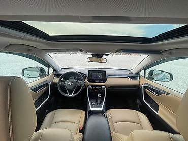 camri 70: Toyota RAV4: 2021 г., 2.5 л, Вариатор, Гибрид, Кроссовер — 9