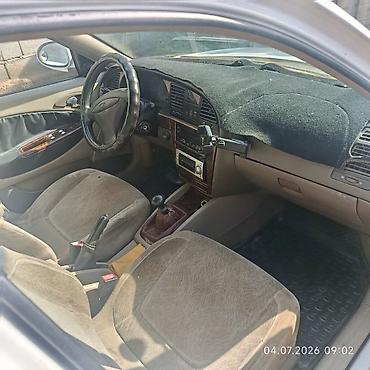 2 8: Daewoo Nubira: 2000 г., Механика, Бензин, Седан — 8