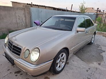 w210 мерс: Mercedes-Benz 320: 1996 г., 3.2 л, Механика, Бензин, Седан